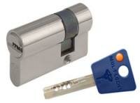 MUL-T-LOCK Цилиндр 7x7 79,5 (70)NI Кл-кл Ник
